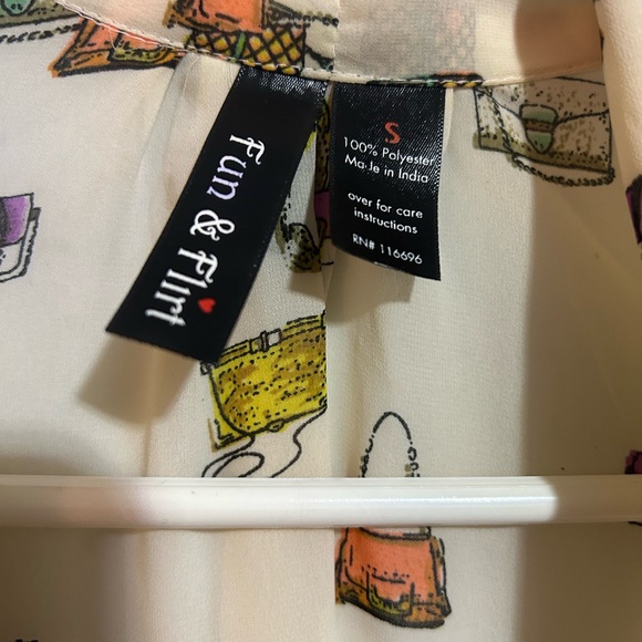 Top Small - Picture 13 of 15